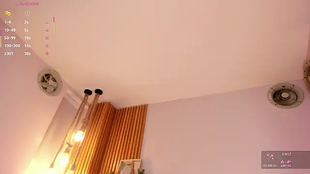 millieskinny18_ - Millieskinny18_'s free webcam