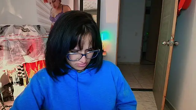 tinnadawsom - TinnaDawsom's free webcam