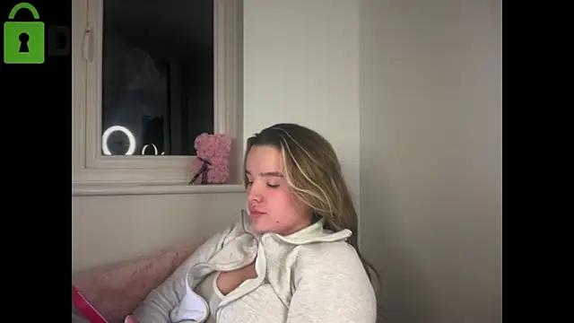 maisiesmithx - Maisiesmithx's free webcam