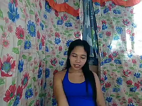 pinayskinnygirl - PinaySkinnyGirl's free webcam - UK Sex Cams