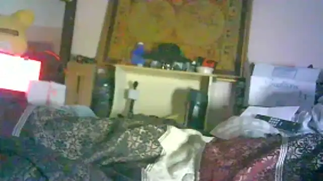 ON3YOULLN3VER_FIR3 webcam