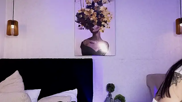 antonellariva_ webcam