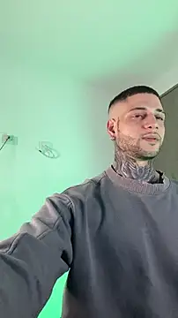 _jamesleandros1 webcam