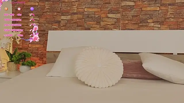 olivia__taylor - Olivia__Taylor's free webcam - UK Sex Cams