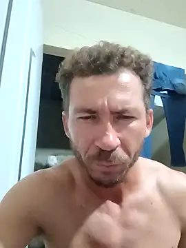 robertoluiz84 (Ask my age) - Bate com vontade, goza buceta e cuzinho