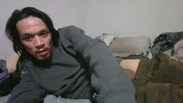 BlueCollarCouple webcam