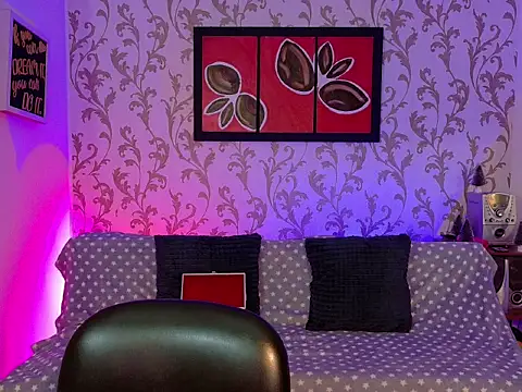 Beellaa_Nyraa webcam