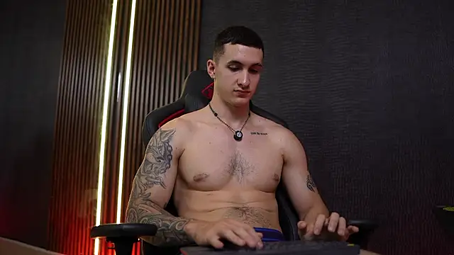 JacksonOlsenn webcam