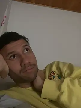 Michaell_Spinelly webcam