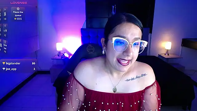 _sophiie_1 - _sophiie_1's free webcam - UK Sex Cams