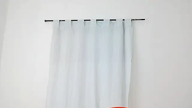 Diane_blossom webcam