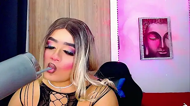 amber_bigdick22 - Amber_bigdick22's free webcam - UK Sex Cams