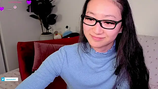 mysweetsofie (F young) - 🍭Oil up my nips🍭