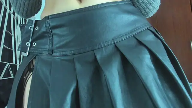 KARINNA__RAVEN webcam