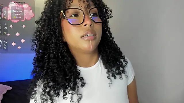 Corinnah_Beauty webcam