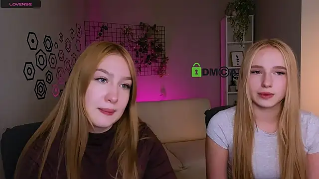 playful_sophie - Playful_sophie's free webcam