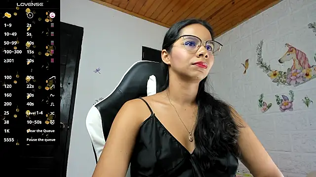 alisson_hoffman05 - Alisson_hoffman05's free webcam