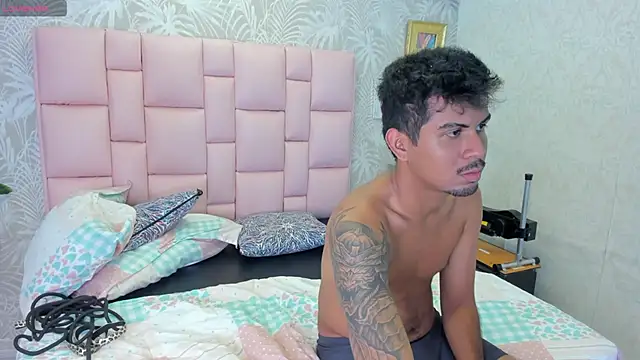 Dave_And_Emma webcam