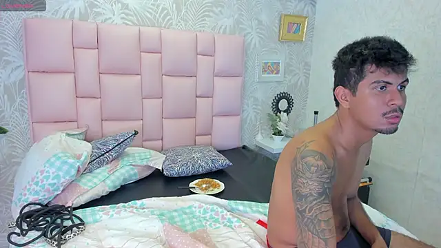 Dave_And_Emma webcam