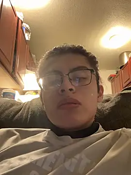 alexismar28 (M young) - Dedo en ano (5 minutos )