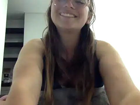 lola_r_ - LOLA_R_'s free webcam