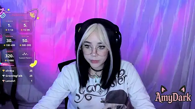 _AmyDark webcam