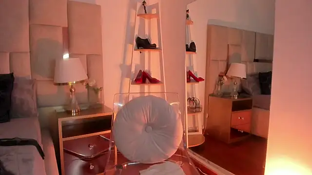 Violett_Sinclair webcam