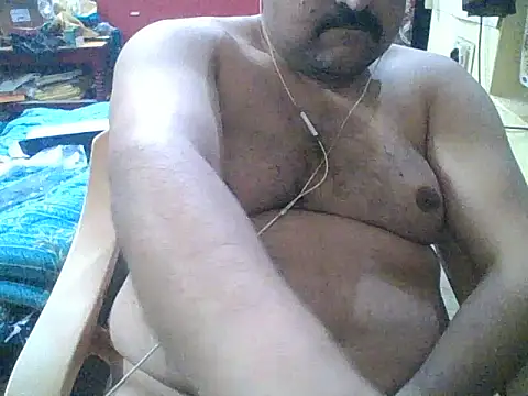 Aryan_Milf_Lover webcam