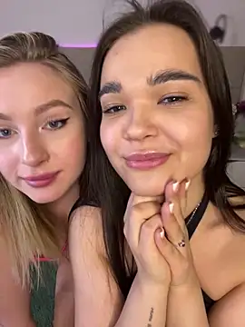 babyshy- (F teen) - fuck my pussy with 3 fingers💦