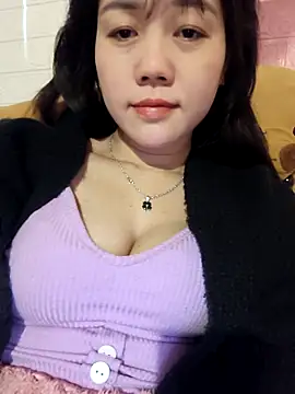 ngocmai_lazdy - Ngocmai_lazdy's free webcam