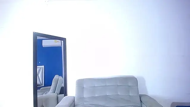 exotic_karmella webcam