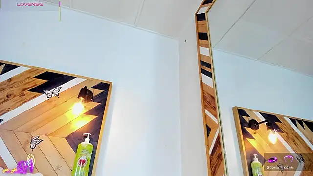 Kathaleiya_Ozz webcam