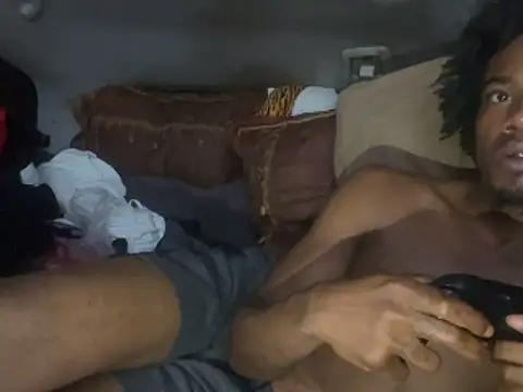 SlimeCrownzOut5 webcam