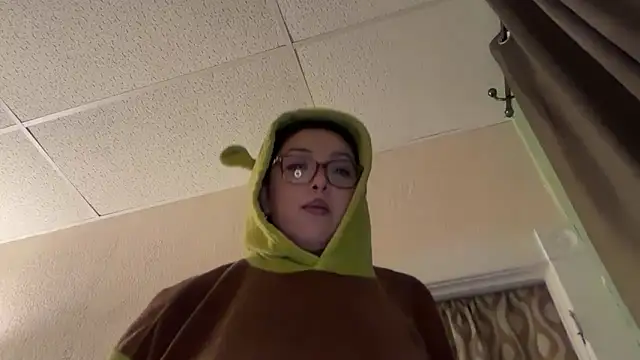 Pumpkin_bunny from StripChat is Freechat