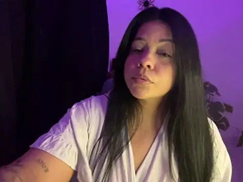 jacquediaz - JacqueDiaz's free webcam