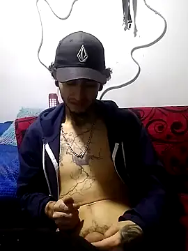 tattoboy19cm - Tattoboy19cm's free webcam