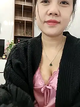 ngocmai_lazdy - Ngocmai_lazdy's free webcam