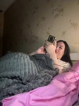 naughtbaby_2025 - Naughtbaby_2025's free webcam