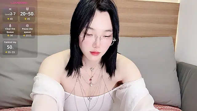 upoo7lt - Upoo7lt's free webcam - UK Sex Cams