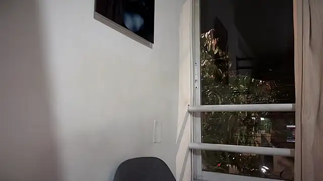 romeolovedark - Romeolovedark's free webcam