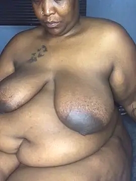 sotho_ssbbw - Sotho_ssbbw's free webcam