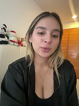 oriana_zoeee webcam