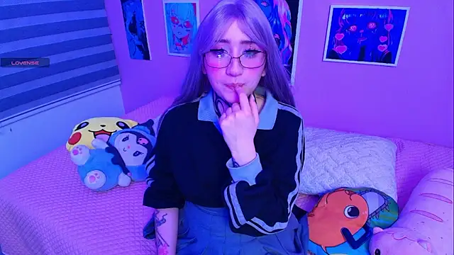 miwa_violet - Miwa_violet's free webcam