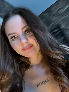 Alina_Vibe_Me webcam