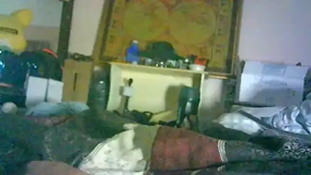 ON3YOULLN3VER_FIR3 webcam