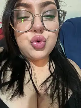 mileygia - MileyGia's free webcam