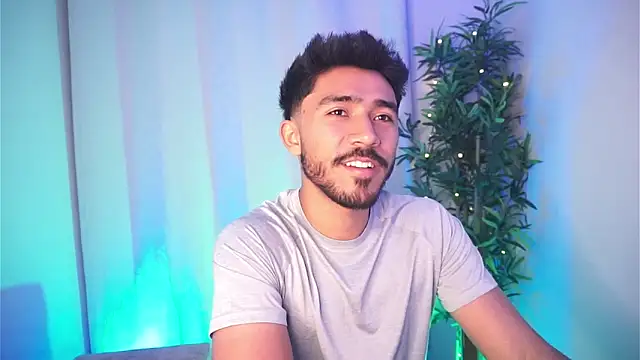 dam0n_fr0st - Dam0n_fr0st's free webcam