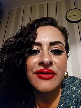 WatchTheQUEEnConQuer88 webcam