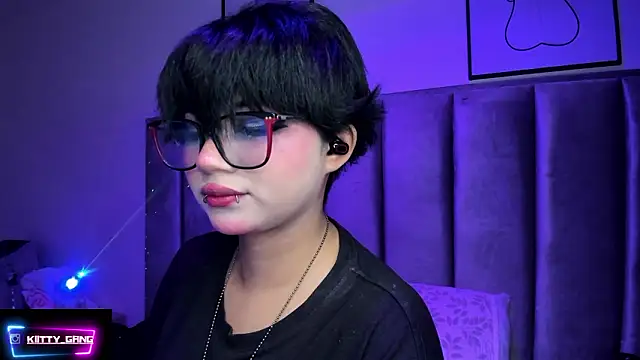 Kitty_Gang webcam