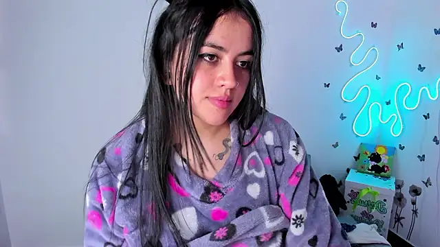 lilielou_ - Lilielou_'s free webcam